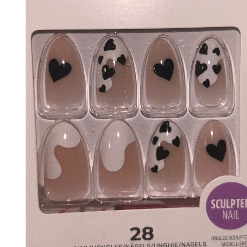 KISS Voguish Fantasy Nails Medium Nude Hearts Fake Nails Sculpted 28